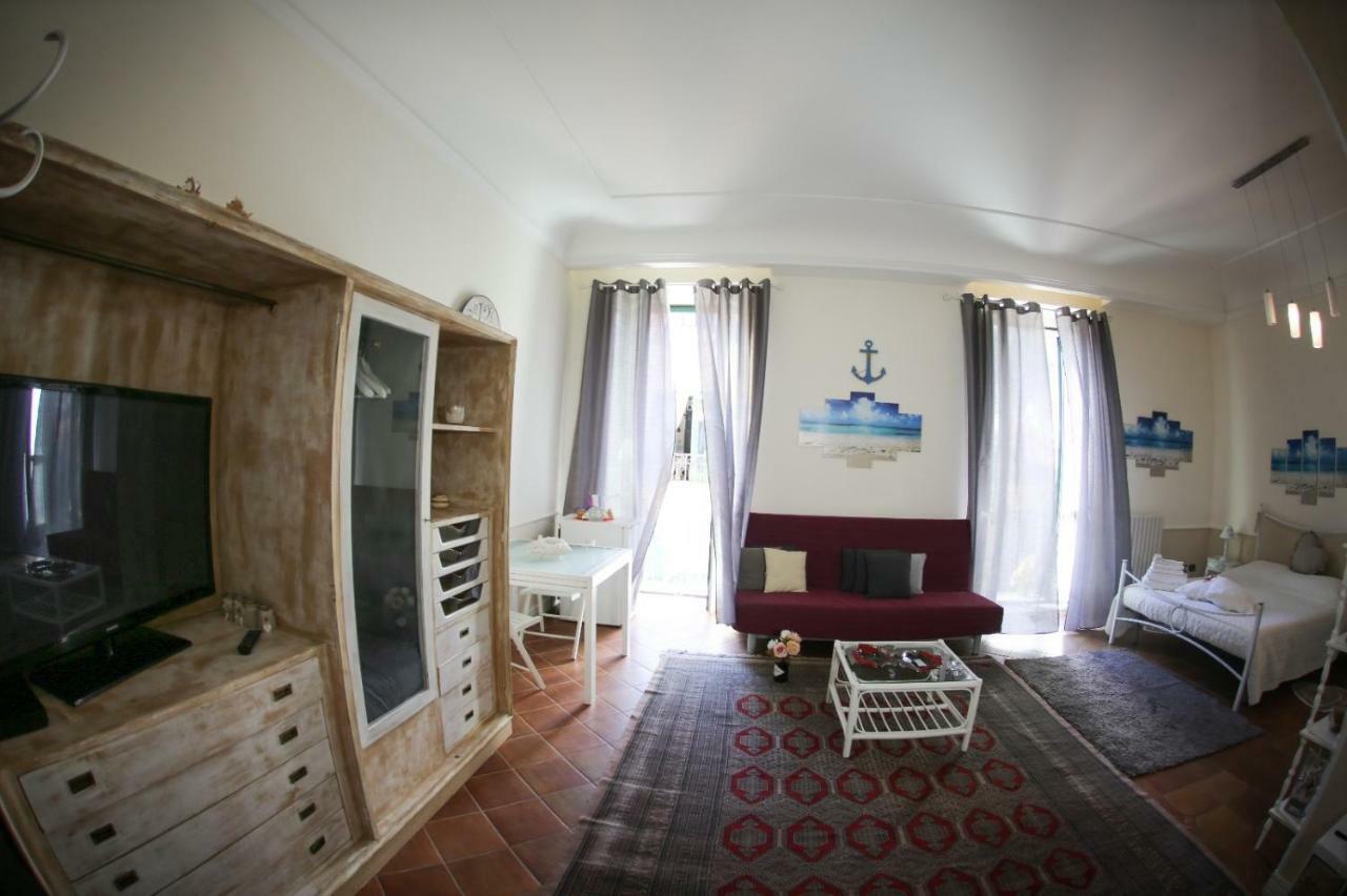 Bianca Suite B&B Salerno Buitenkant foto